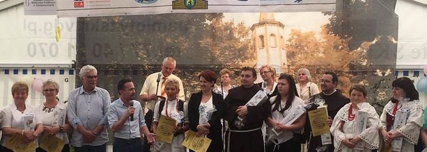 Rozwadza stolicą kołocza 