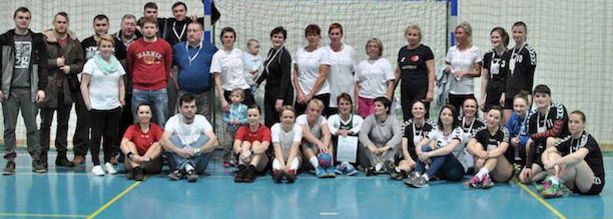 Pomagali na sportowo i z uśmiechem